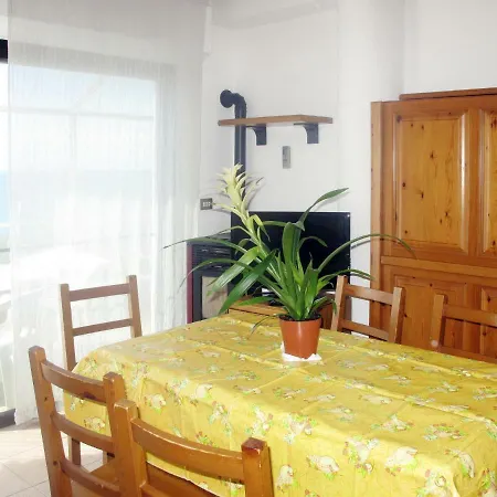 Locazione Turistica La Scogliera Apartamento *